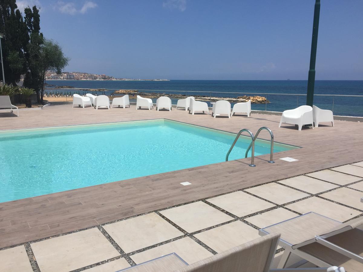 B&B Do'Mmilio Crotone Exterior photo